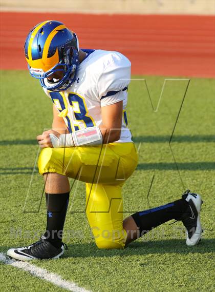 Thumbnail 1 in San Dimas vs. Bonita photogallery.