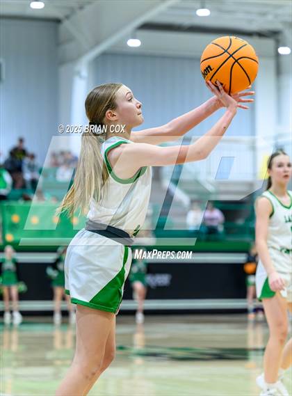 Thumbnail 3 in Salem @ Yellville-Summit photogallery.