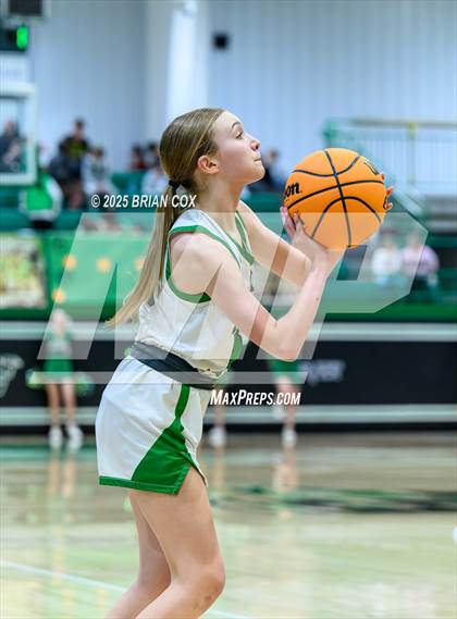 Thumbnail 2 in Salem @ Yellville-Summit photogallery.