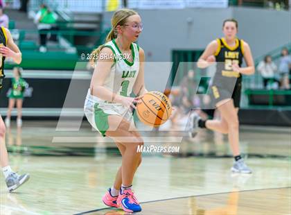 Thumbnail 2 in Salem @ Yellville-Summit photogallery.