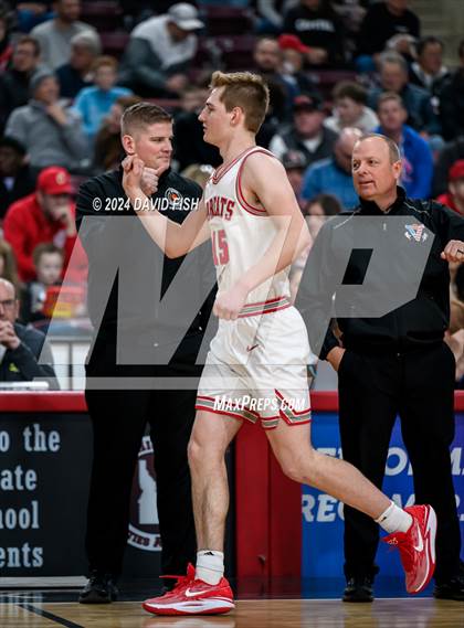 Thumbnail 2 in Madison vs. Capital (IHSAA 5A Quarterfinal) photogallery.