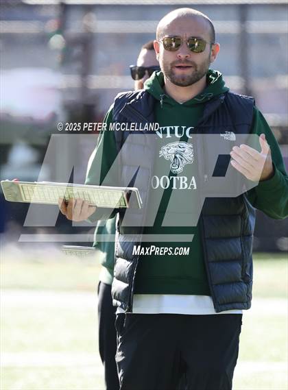 Thumbnail 3 in JV: Pentucket Regional @ Newburyport photogallery.