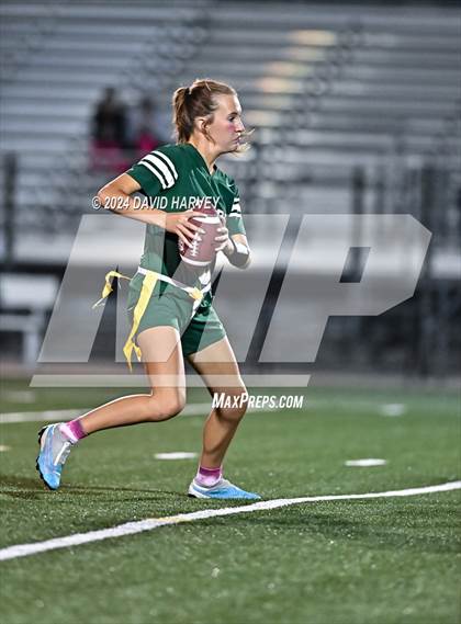 Thumbnail 1 in Lakewood vs Bear Creek photogallery.
