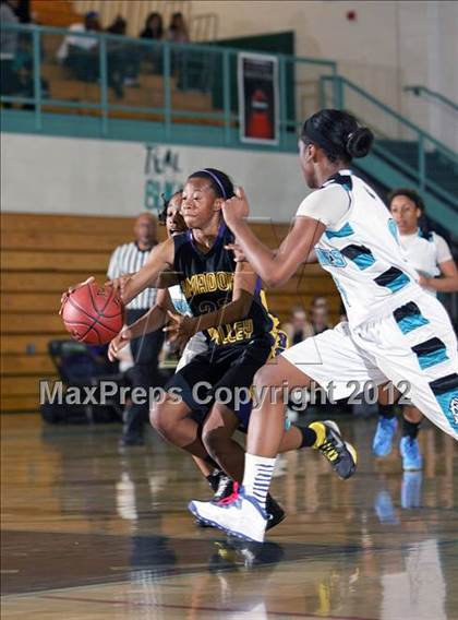 Thumbnail 1 in Amador Valley @ Deer Valley (CIF NCS D1 Playoffs) photogallery.