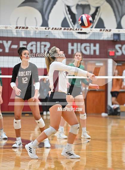 Thumbnail 3 in Stratford @ Cy-Fair photogallery.