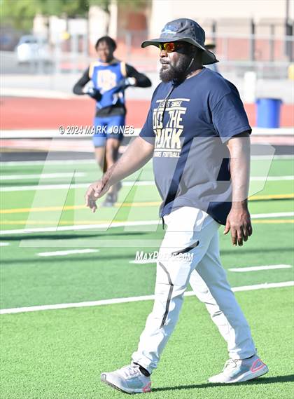 Thumbnail 1 in Desert Sunrise vs. Goldwater (Copper Canyon 7on7 Tourney) photogallery.