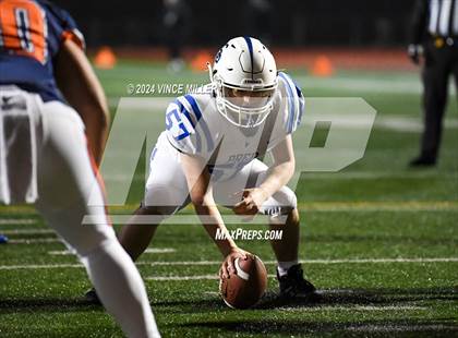 Thumbnail 2 in Seattle Prep vs Lakes (WIAA 3A First Round) photogallery.