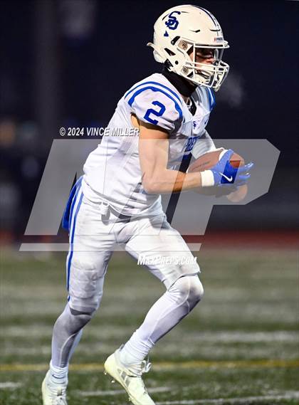 Thumbnail 1 in Seattle Prep vs Lakes (WIAA 3A First Round) photogallery.