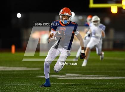 Thumbnail 3 in Seattle Prep vs Lakes (WIAA 3A First Round) photogallery.