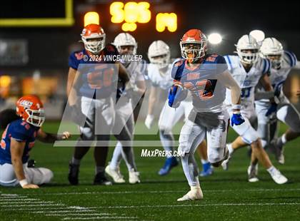 Thumbnail 3 in Seattle Prep vs Lakes (WIAA 3A First Round) photogallery.