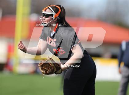 Thumbnail 3 in Clarence vs Amherst Central (Just Show Up) photogallery.