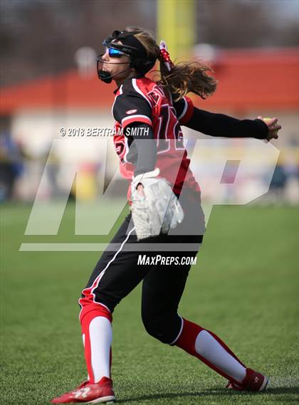 Thumbnail 3 in Clarence vs Amherst Central (Just Show Up) photogallery.