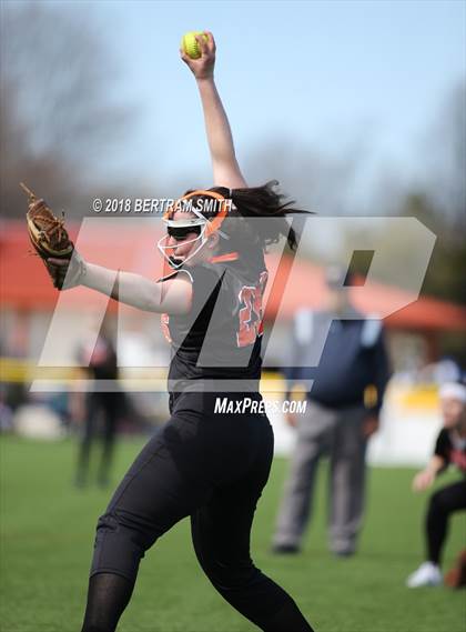 Thumbnail 1 in Clarence vs Amherst Central (Just Show Up) photogallery.