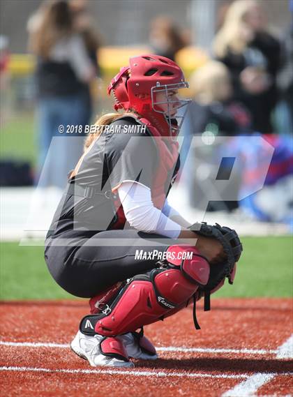 Thumbnail 1 in Clarence vs Amherst Central (Just Show Up) photogallery.