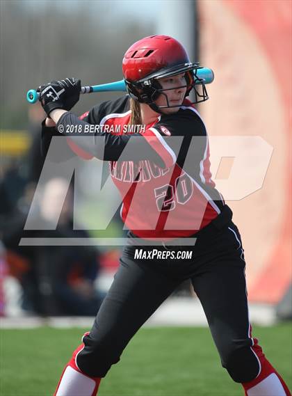 Thumbnail 3 in Clarence vs Amherst Central (Just Show Up) photogallery.