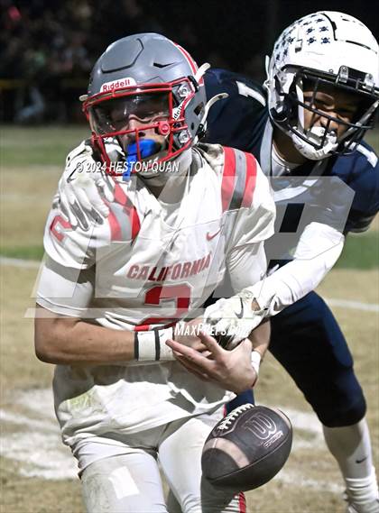 Thumbnail 1 in California School for the Deaf-Riverside @ Flintridge Prep (CIF-SS D1 8-Man Final) photogallery.