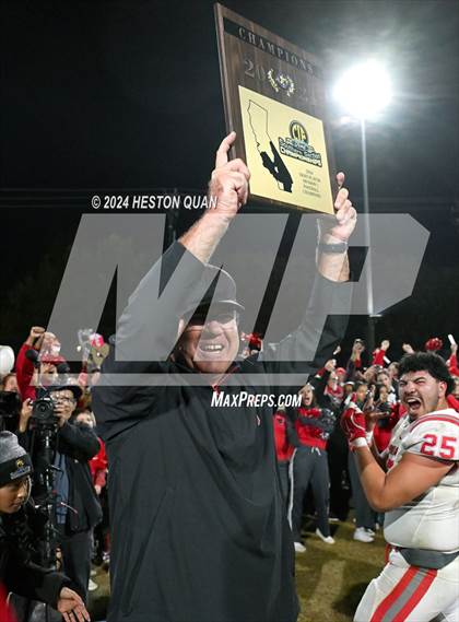 Thumbnail 3 in California School for the Deaf-Riverside @ Flintridge Prep (CIF-SS D1 8-Man Final) photogallery.