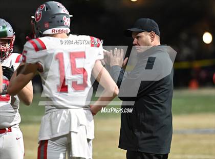 Thumbnail 3 in California School for the Deaf-Riverside @ Flintridge Prep (CIF-SS D1 8-Man Final) photogallery.