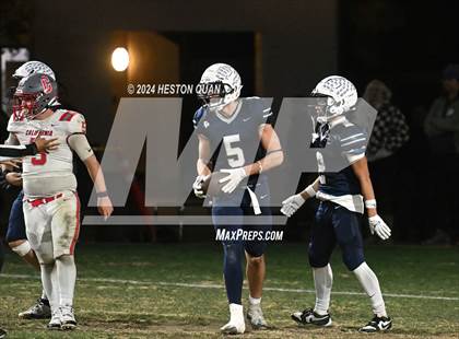 Thumbnail 3 in California School for the Deaf-Riverside @ Flintridge Prep (CIF-SS D1 8-Man Final) photogallery.