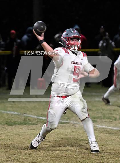 Thumbnail 2 in California School for the Deaf-Riverside @ Flintridge Prep (CIF-SS D1 8-Man Final) photogallery.