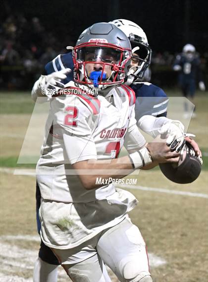 Thumbnail 3 in California School for the Deaf-Riverside @ Flintridge Prep (CIF-SS D1 8-Man Final) photogallery.