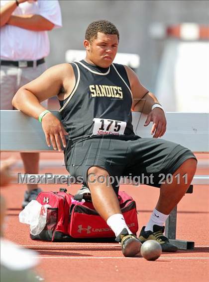 Thumbnail 3 in 84th Clyde Littlefield Texas Relays (Day 2 - Field Events) photogallery.