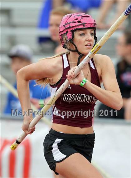 Thumbnail 2 in 84th Clyde Littlefield Texas Relays (Day 2 - Field Events) photogallery.
