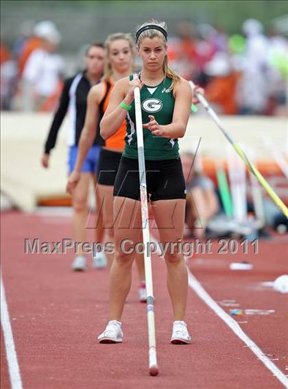 Thumbnail 1 in 84th Clyde Littlefield Texas Relays (Day 2 - Field Events) photogallery.