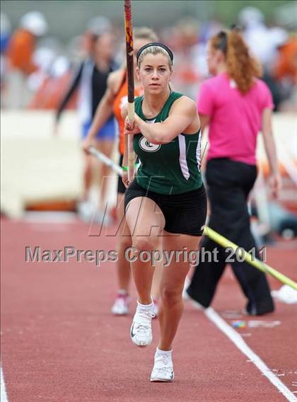Thumbnail 2 in 84th Clyde Littlefield Texas Relays (Day 2 - Field Events) photogallery.