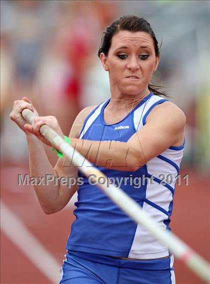 Thumbnail 1 in 84th Clyde Littlefield Texas Relays (Day 2 - Field Events) photogallery.