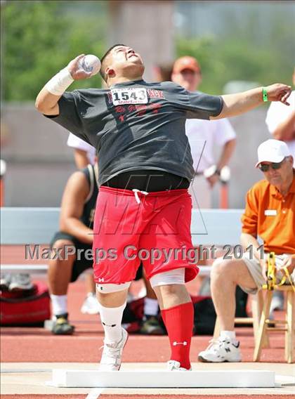 Thumbnail 2 in 84th Clyde Littlefield Texas Relays (Day 2 - Field Events) photogallery.