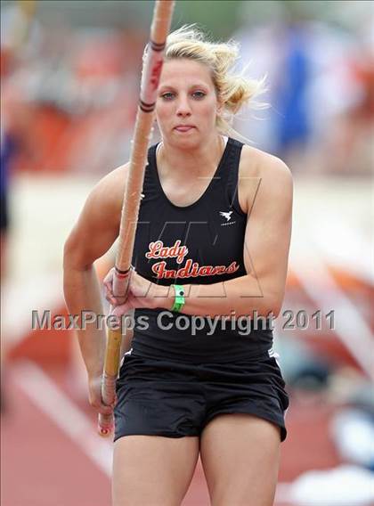 Thumbnail 2 in 84th Clyde Littlefield Texas Relays (Day 2 - Field Events) photogallery.