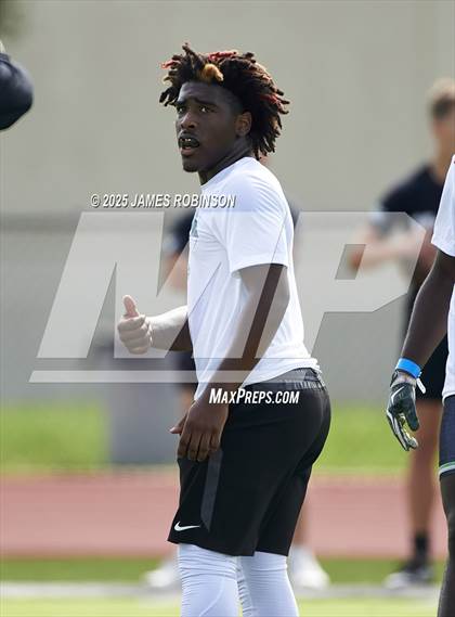 Thumbnail 2 in West Nassau vs Westside (Jaguars Prep Nike 11-On 7v7) photogallery.
