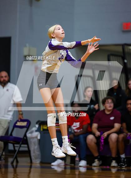 Thumbnail 3 in Center Hill @ DeSoto Central photogallery.