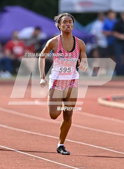 Thumbnail 2 in IHSAA Finals (200 Meter)  photogallery.