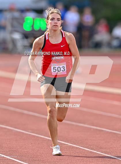 Thumbnail 2 in IHSAA Finals (200 Meter)  photogallery.