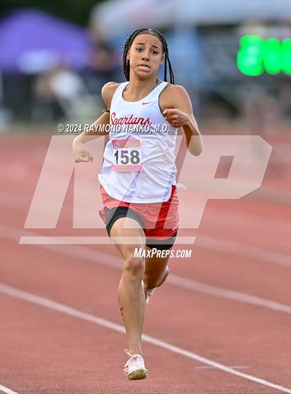 Thumbnail 1 in IHSAA Finals (200 Meter)  photogallery.