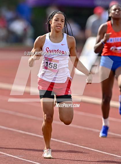 Thumbnail 1 in IHSAA Finals (200 Meter)  photogallery.
