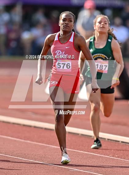 Thumbnail 2 in IHSAA Finals (200 Meter)  photogallery.