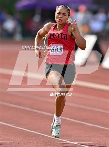 Thumbnail 3 in IHSAA Finals (200 Meter)  photogallery.
