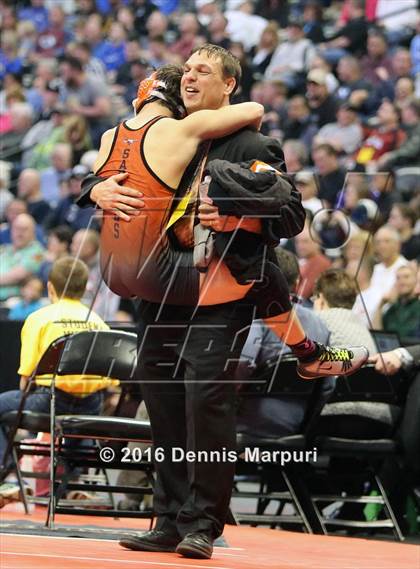 Thumbnail 2 in CHSAA State Wrestling Championships (3A Finals) photogallery.