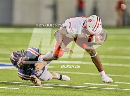 Thumbnail 2 in Wimberley vs. Bellville (UIL Football 4A D2 Semifinal) photogallery.