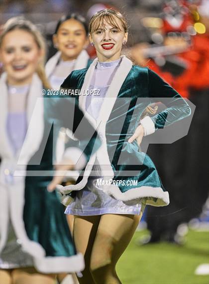 Thumbnail 3 in Wimberley vs. Bellville (UIL Football 4A D2 Semifinal) photogallery.