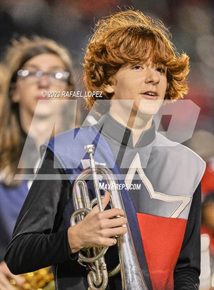 Thumbnail 2 in Wimberley vs. Bellville (UIL Football 4A D2 Semifinal) photogallery.