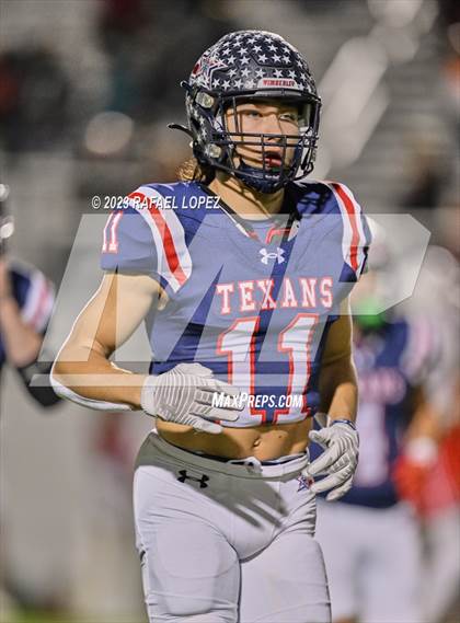 Thumbnail 2 in Wimberley vs. Bellville (UIL Football 4A D2 Semifinal) photogallery.