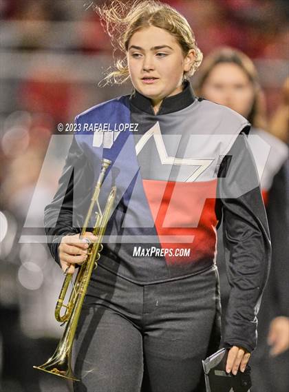Thumbnail 1 in Wimberley vs. Bellville (UIL Football 4A D2 Semifinal) photogallery.