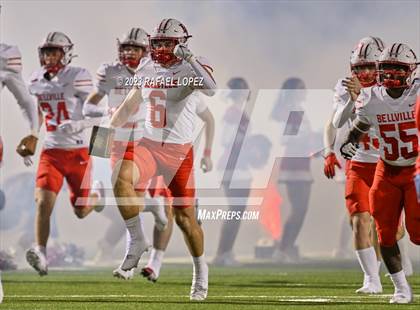 Thumbnail 3 in Wimberley vs. Bellville (UIL Football 4A D2 Semifinal) photogallery.