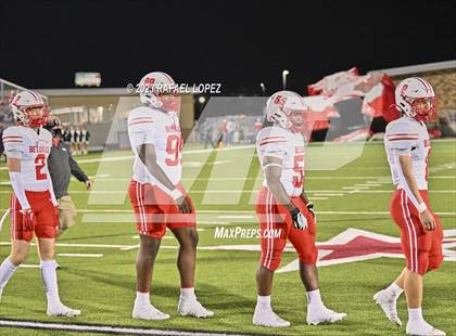 Thumbnail 1 in Wimberley vs. Bellville (UIL Football 4A D2 Semifinal) photogallery.