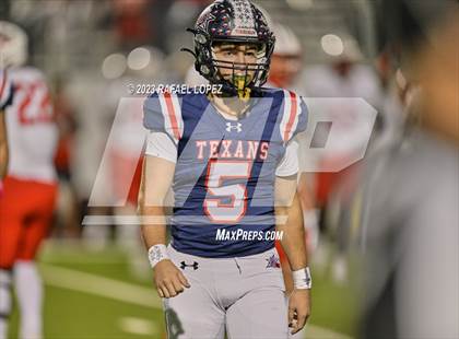 Thumbnail 1 in Wimberley vs. Bellville (UIL Football 4A D2 Semifinal) photogallery.