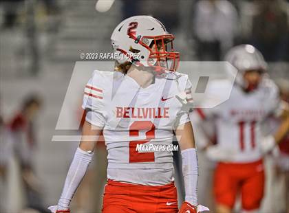 Thumbnail 2 in Wimberley vs. Bellville (UIL Football 4A D2 Semifinal) photogallery.